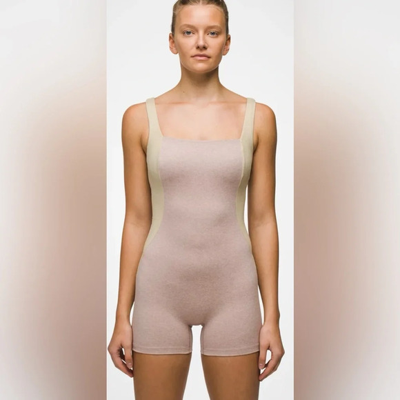 NWT Prana Heavana Hot Spell Shortie Size L Willow / Cliffside Heather - Picture 2 of 9